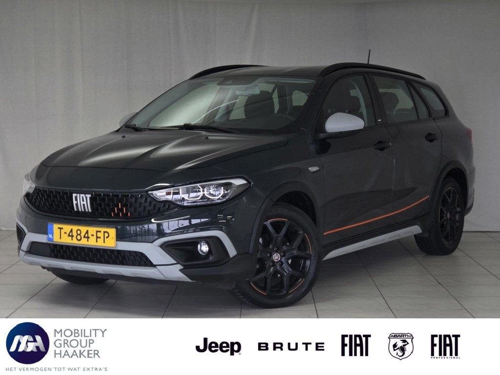 Fiat Tipo Stationwagon Cross 1.5 Hybrid Garmin | Apple-Andro, Stof, Gebruikt, Euro 6, Origineel Nederlands