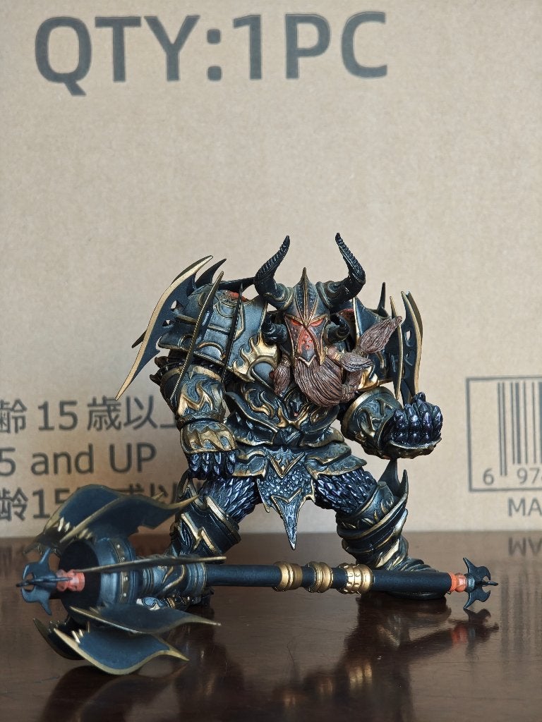 World of Warcraft - Thargas Anvilmar Figure #1, Ophalen of Verzenden, Gebruikt