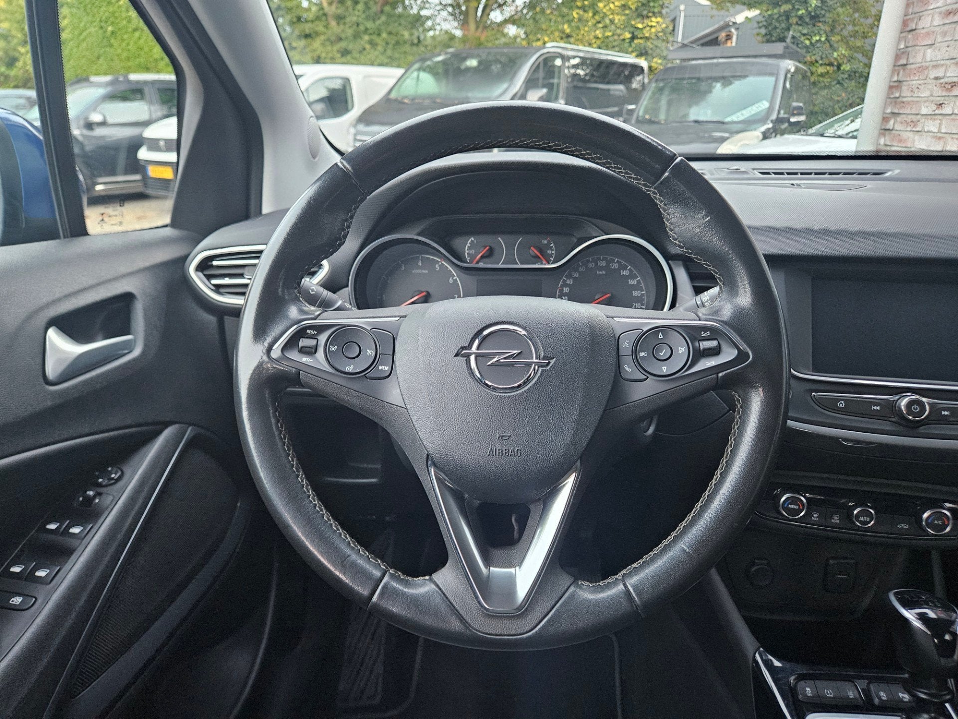 Opel Crossland 1.2 Turbo Elegance Trekhaak! Camera! Airco! C, Auto's, Voorwielaandrijving, Gebruikt, Euro 6, 1199 cc