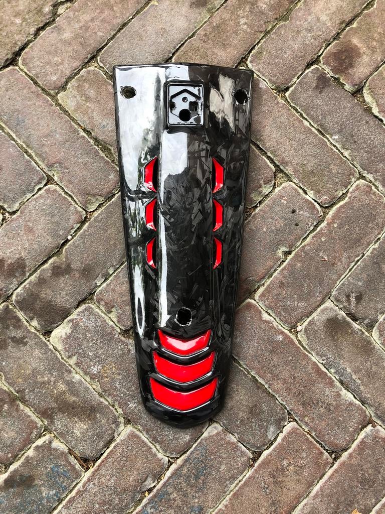 Carbon voorkap Vespa S / LX, Ophalen of Verzenden, Gebruikt, Kap, Vespa