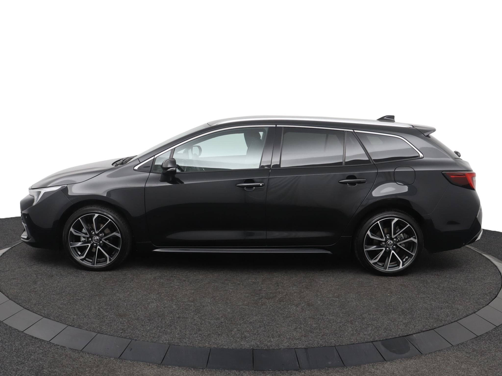 Toyota Corolla Touring Sports Hybrid 140 Executive | Afneemb, 12 maanden, 450 kg, Gebruikt, 4 cilinders