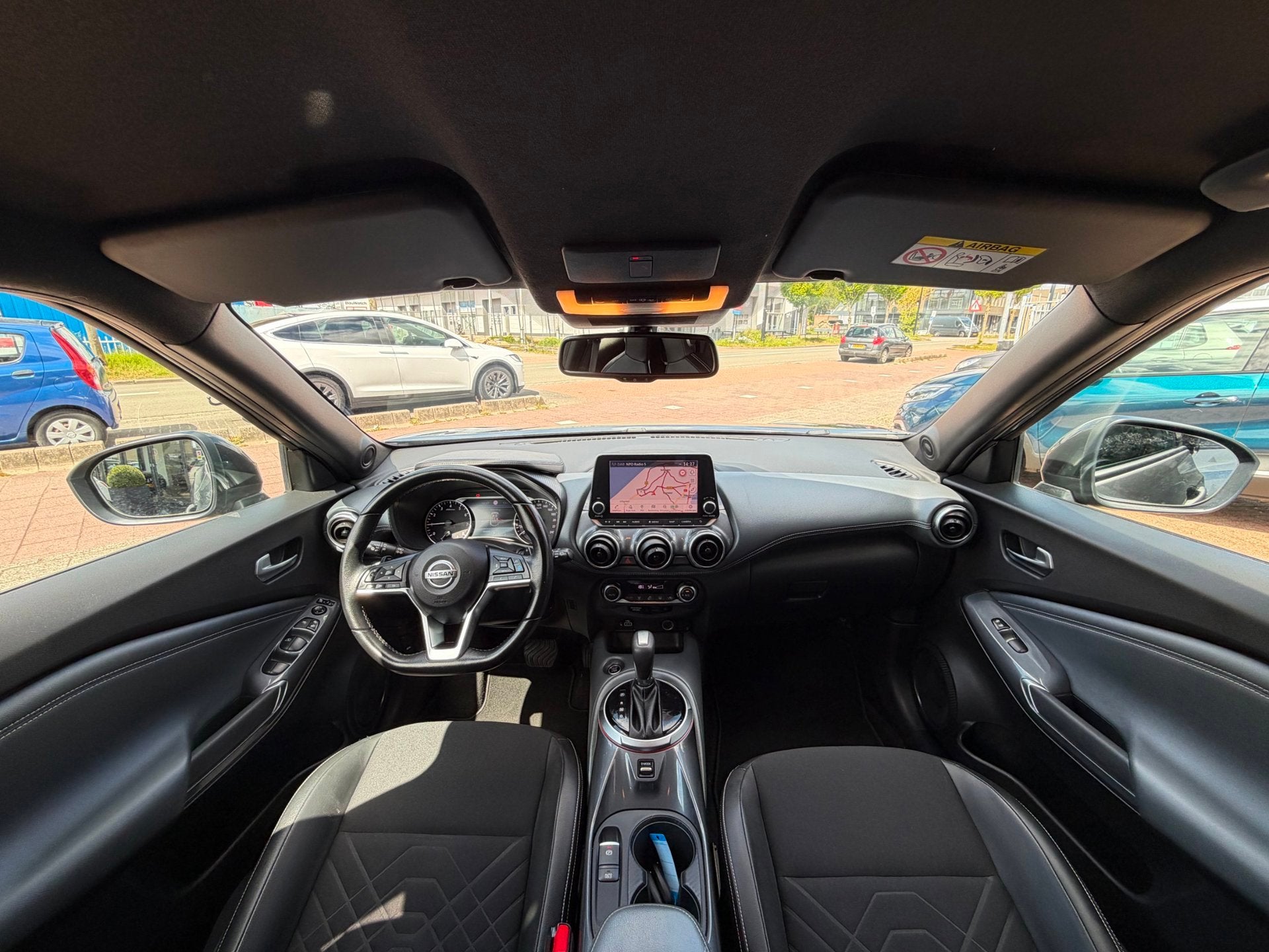 Nissan Juke 1.0 DIG-T N-Design AUT|ACC|NAV|360CAM|Carplay, Auto's, 12 maanden, Euro 6, Leder en Stof, Bedrijf