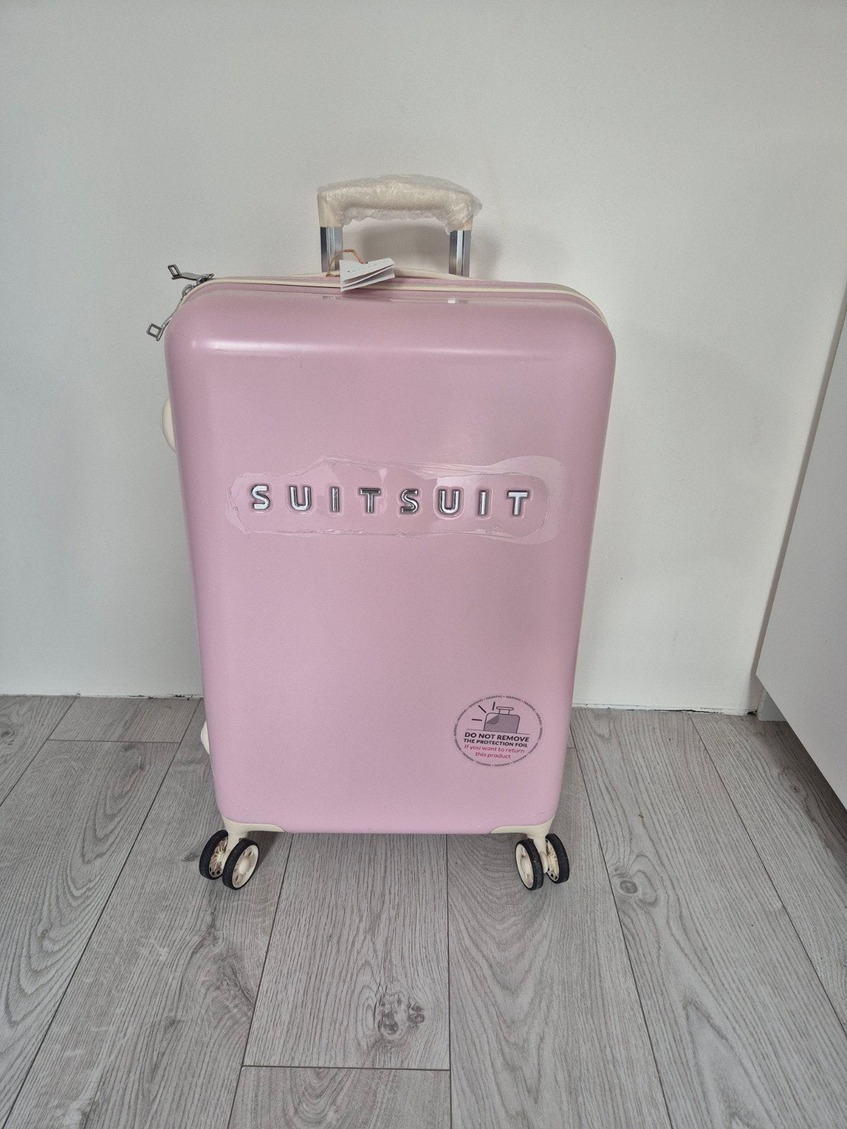Roze SUITSUIT koffer met wieltjes en uitschuifbare handgreep, Uitschuifbare handgreep, 30 cm of meer, Minder dan 35 cm, Ophalen of Verzenden
