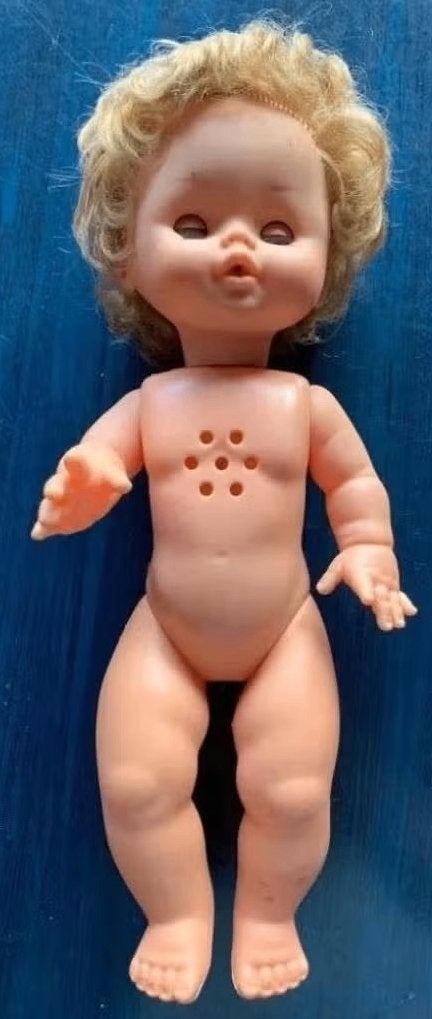 Pop met gummi hoofd en armen, en slaapogen; 40 cm, geluid?, Verzamelen, Ophalen of Verzenden, Gebruikt, Pop