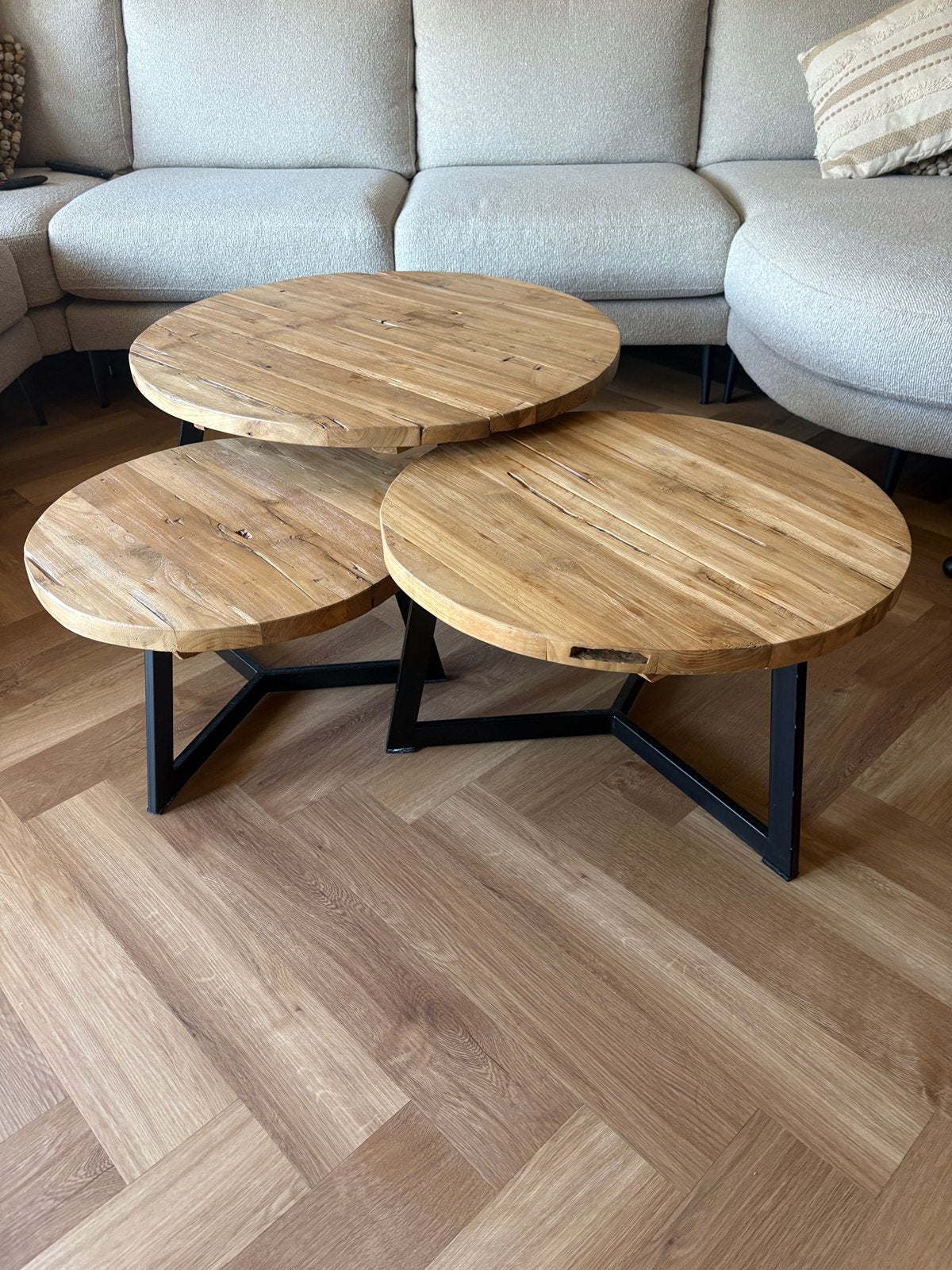 Massief houten salontafels. Set van 3 Zwart stalen onderstel, Huis en Inrichting, Tafels | Salontafels, Ophalen, Gebruikt, 50 tot 100 cm
