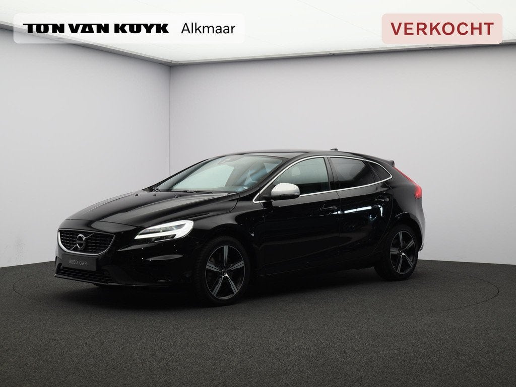 Volvo V40 T3 Automaat Polar+ Sport R-Design / Trekhaak / Pan