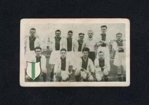 Voetbalplaatje Hilversum 1930/1931 (256)., Ophalen of Verzenden, Zo goed als nieuw