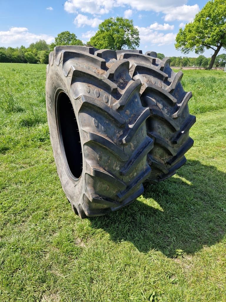 BKT 520/70R34 90%, Zakelijke goederen, Agrarisch | Onderdelen | Banden, Velgen en Assen, Ophalen of Verzenden