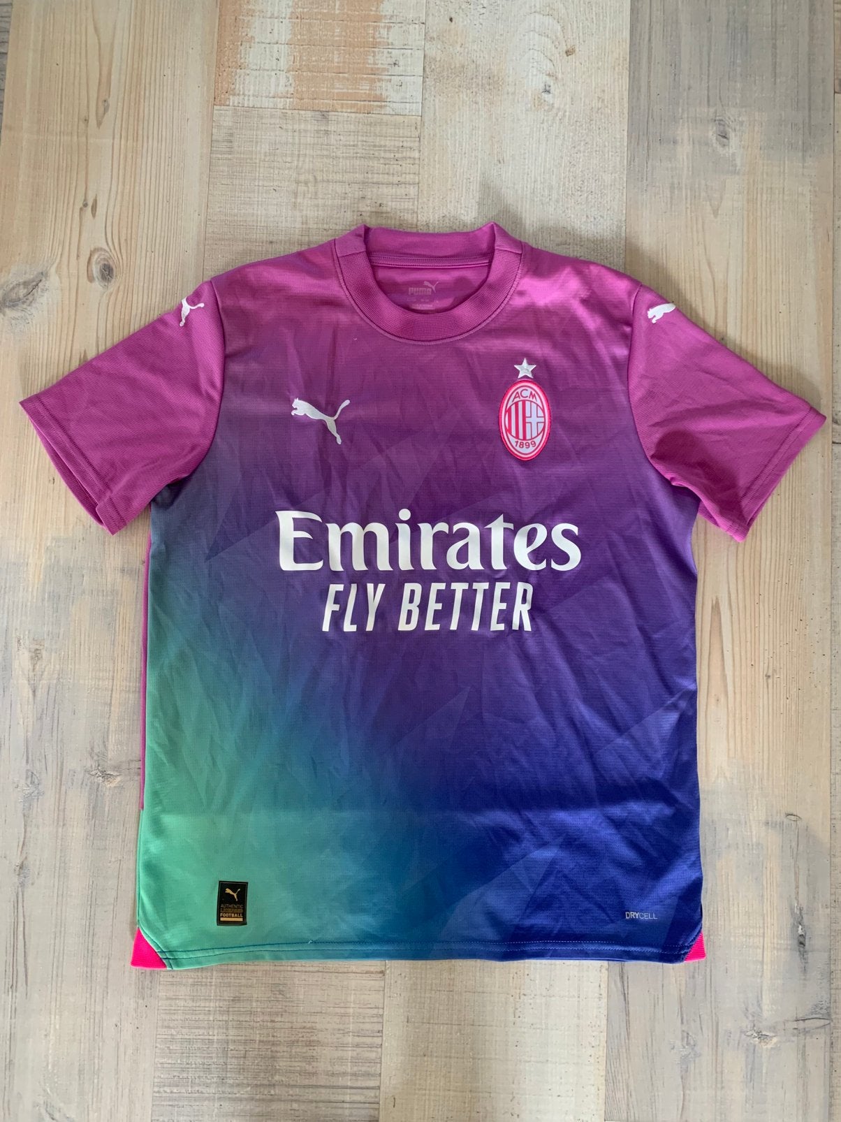 Voetbalshirt AC Milan maat 176, Ophalen of Verzenden, Zo goed als nieuw, Buitenlandse clubs, Shirt