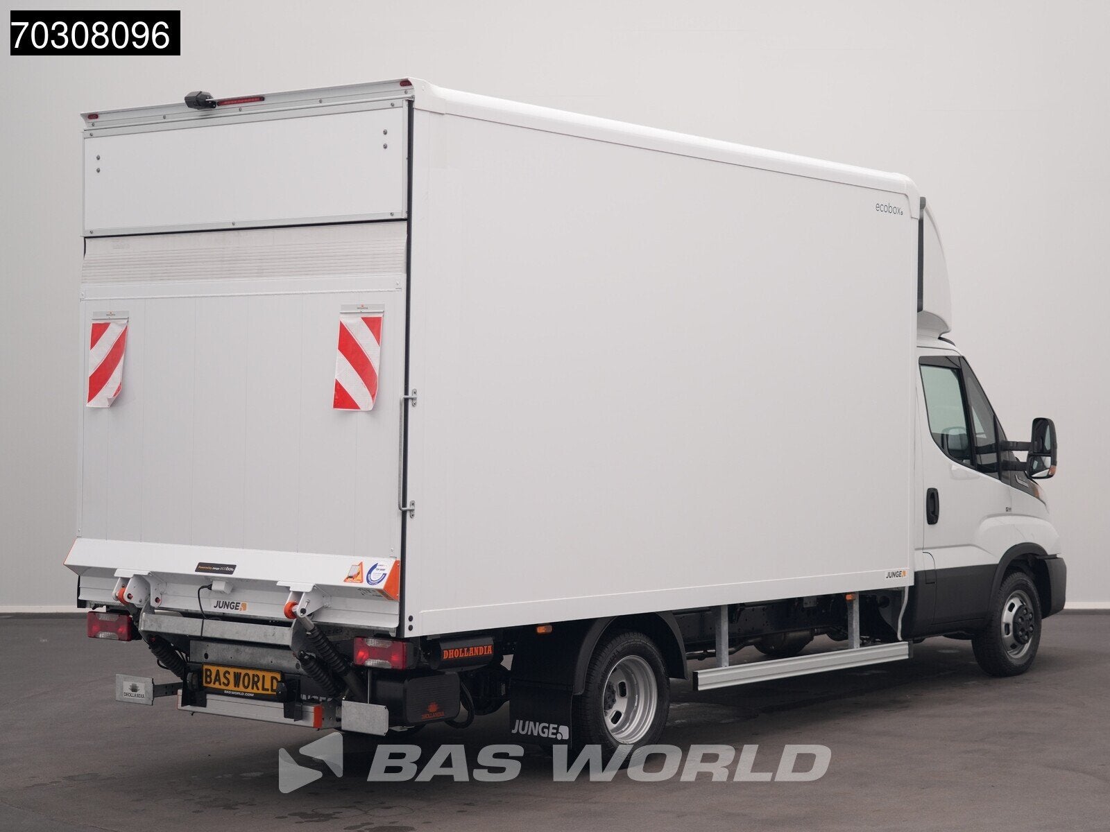 Iveco Daily 35C18 3.0L Automaat Laadklep Dubbellucht Bakwage, Auto's, Automaat, Stoelverwarming, Stof, Euro 6