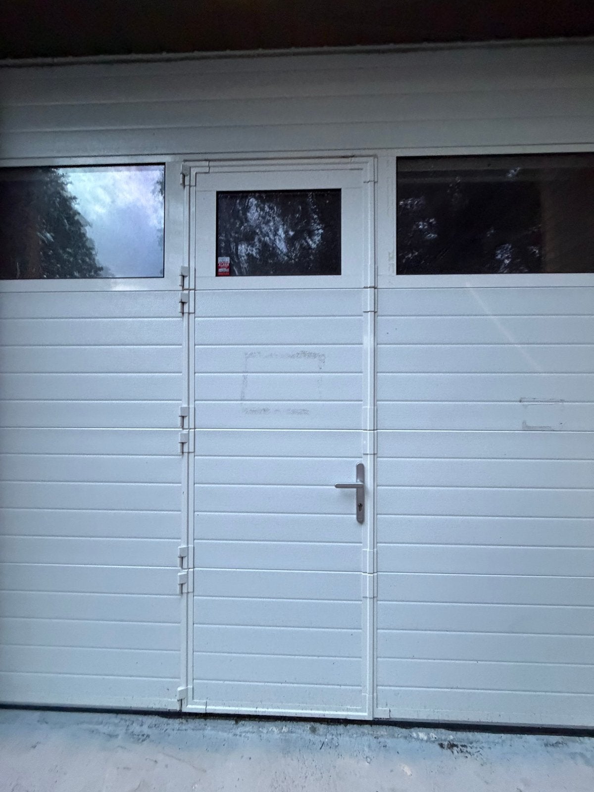 Habridon Garagedeur elektrisch met loopdeur, z.g.a.n., Ophalen, Zo goed als nieuw