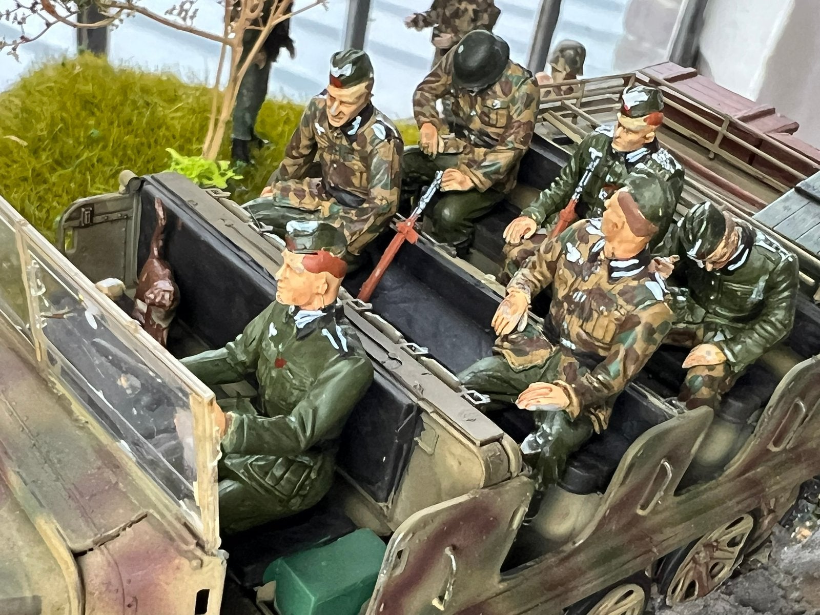 Prachtige 1/35 diorama WO2 Duits, Hobby en Vrije tijd, Modelbouw | Figuren en Diorama's, Ophalen, Zo goed als nieuw, 1:35 tot 1:50
