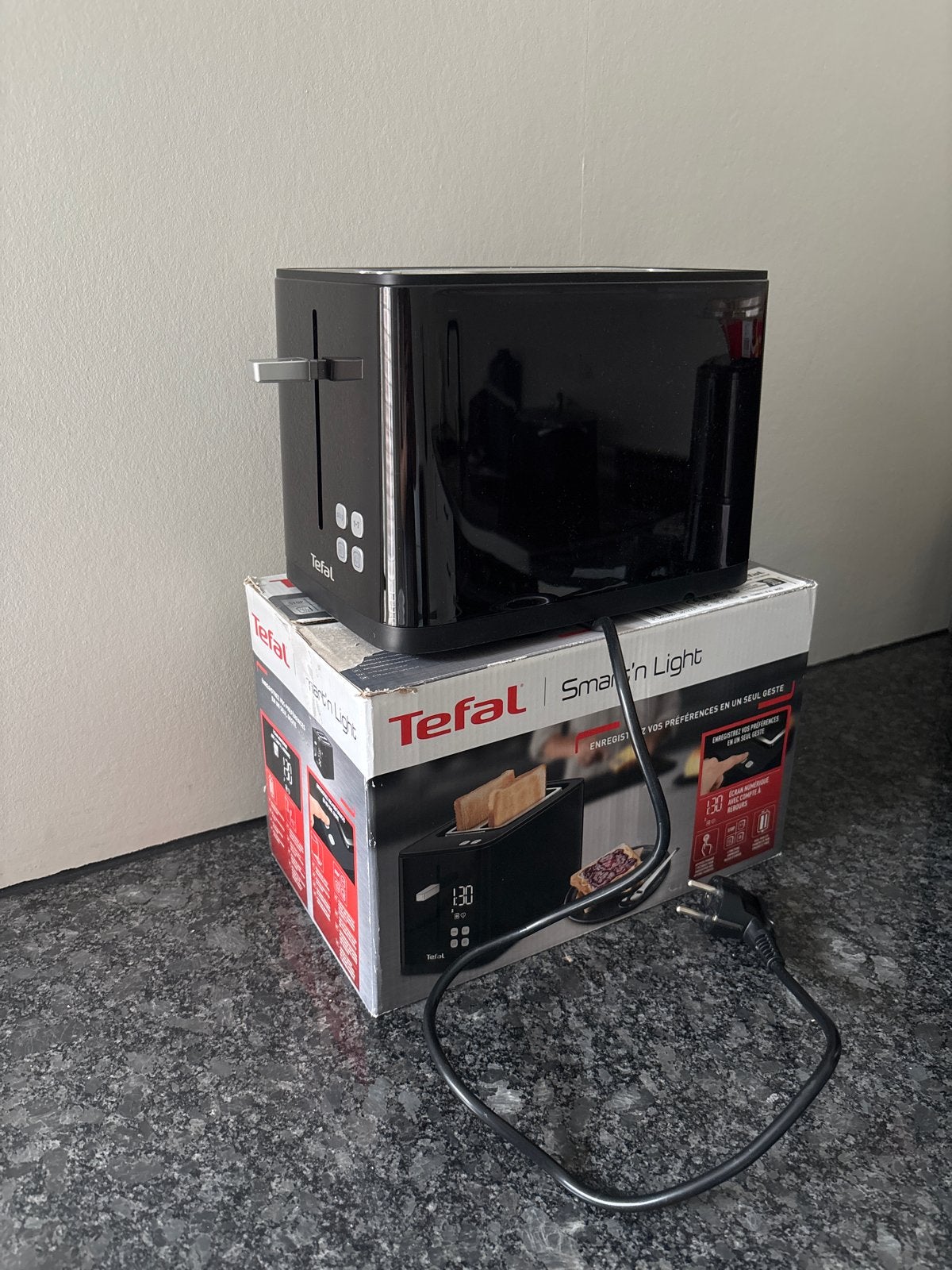 Tefal Smart'n Light Broodrooster - Zwart, Ophalen of Verzenden, Zo goed als nieuw, Uitneembare kruimellade