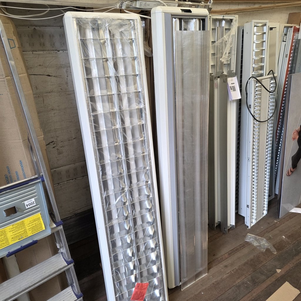 2 ZGAN grote dubbele opbouw of hanglamp TL armatuur 2x58 wa, Niet ingevuld, Gebruikt, Niet ingevuld, Niet ingevuld