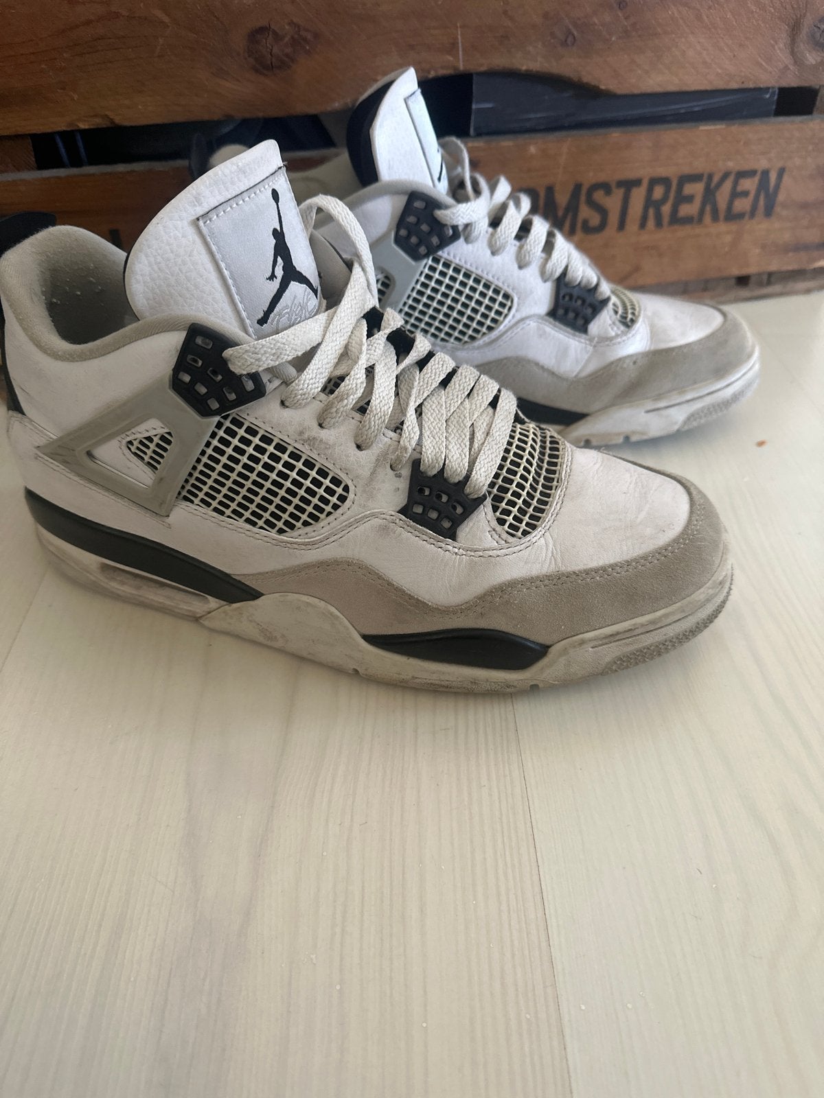 Jordan 4 Retro Military Black - Maat 43, Kleding | Heren, Ophalen, Gedragen, Wit, Sneakers of Gympen