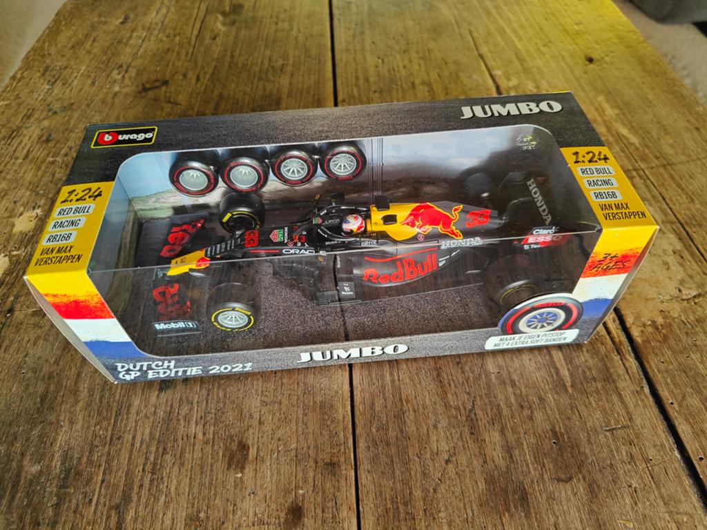 Max Verstappen World Champion 2021 RB16B 1:24 Bburago Nieuw, Ophalen of Verzenden, Nieuw, Auto, Overige merken