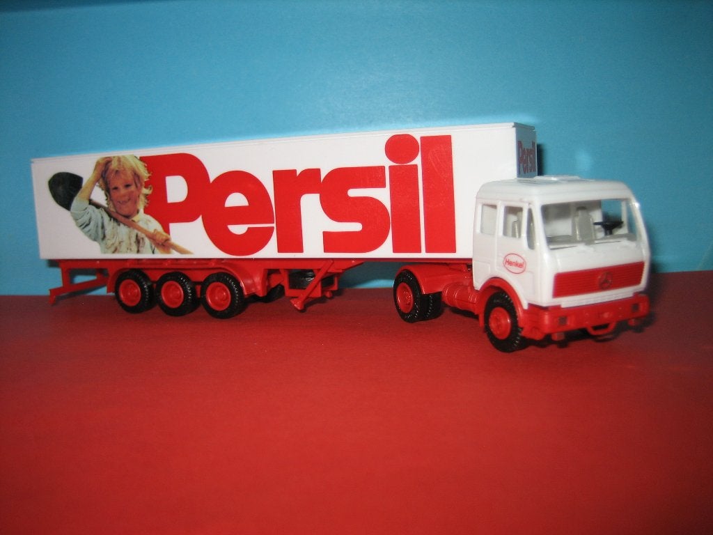 Persil  MERCEDES met oplegger  Herpa, Ophalen of Verzenden, Zo goed als nieuw, Bus of Vrachtwagen, Herpa