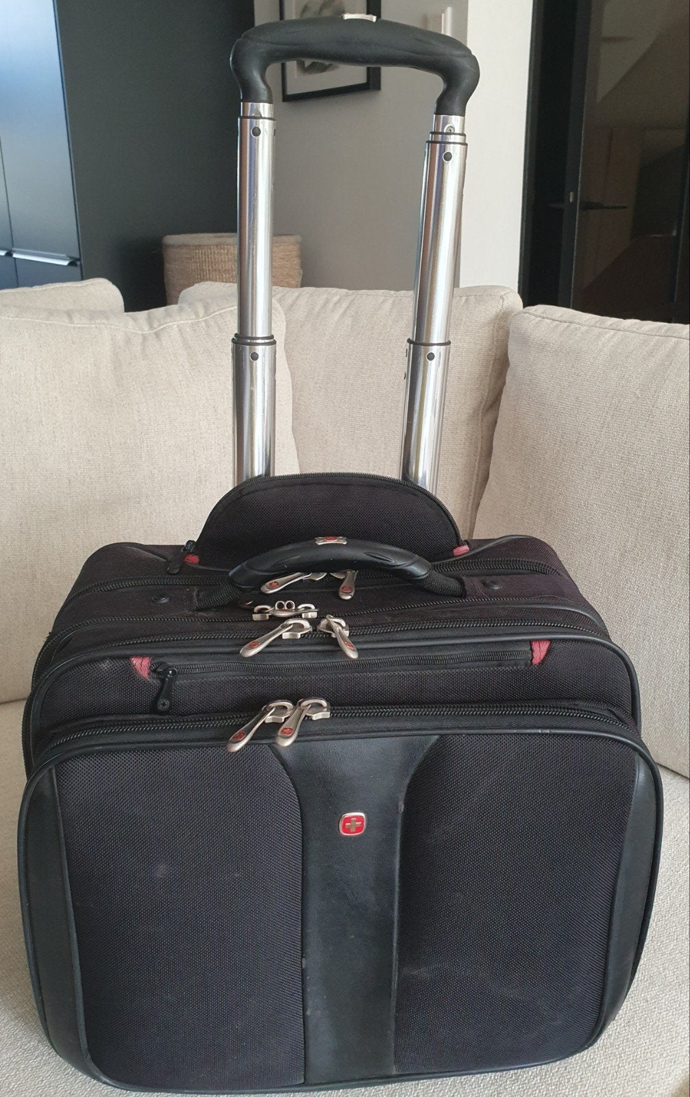Swiss Attache Laptoptas / Trolleytas - Zwart, Computers en Software, Gebruikt, 15 inch, Gevoerd laptopvak, Trolleytas
