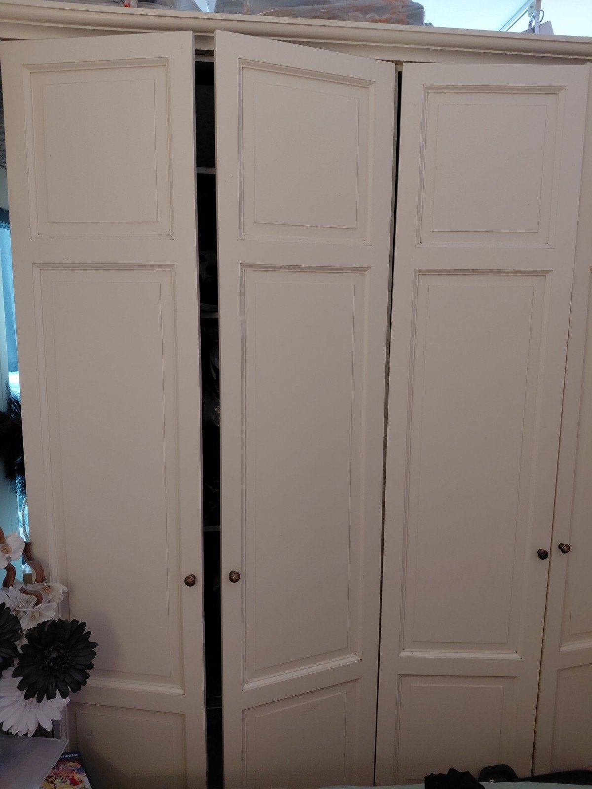 Hoge 263 cm kast kledingkast "MOET WEG VOOR 1 AUG", Huis en Inrichting, Kasten | Kledingkasten, Ophalen, Met deur(en), Gebruikt
