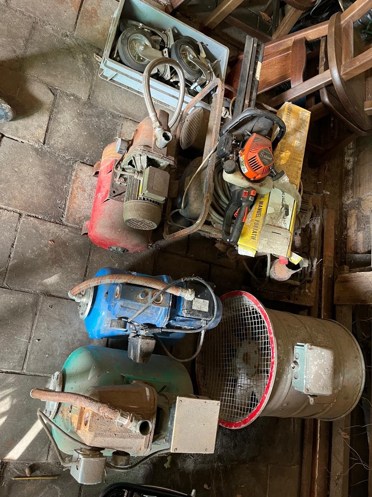 Diverse gereedschappen te koop, Ophalen