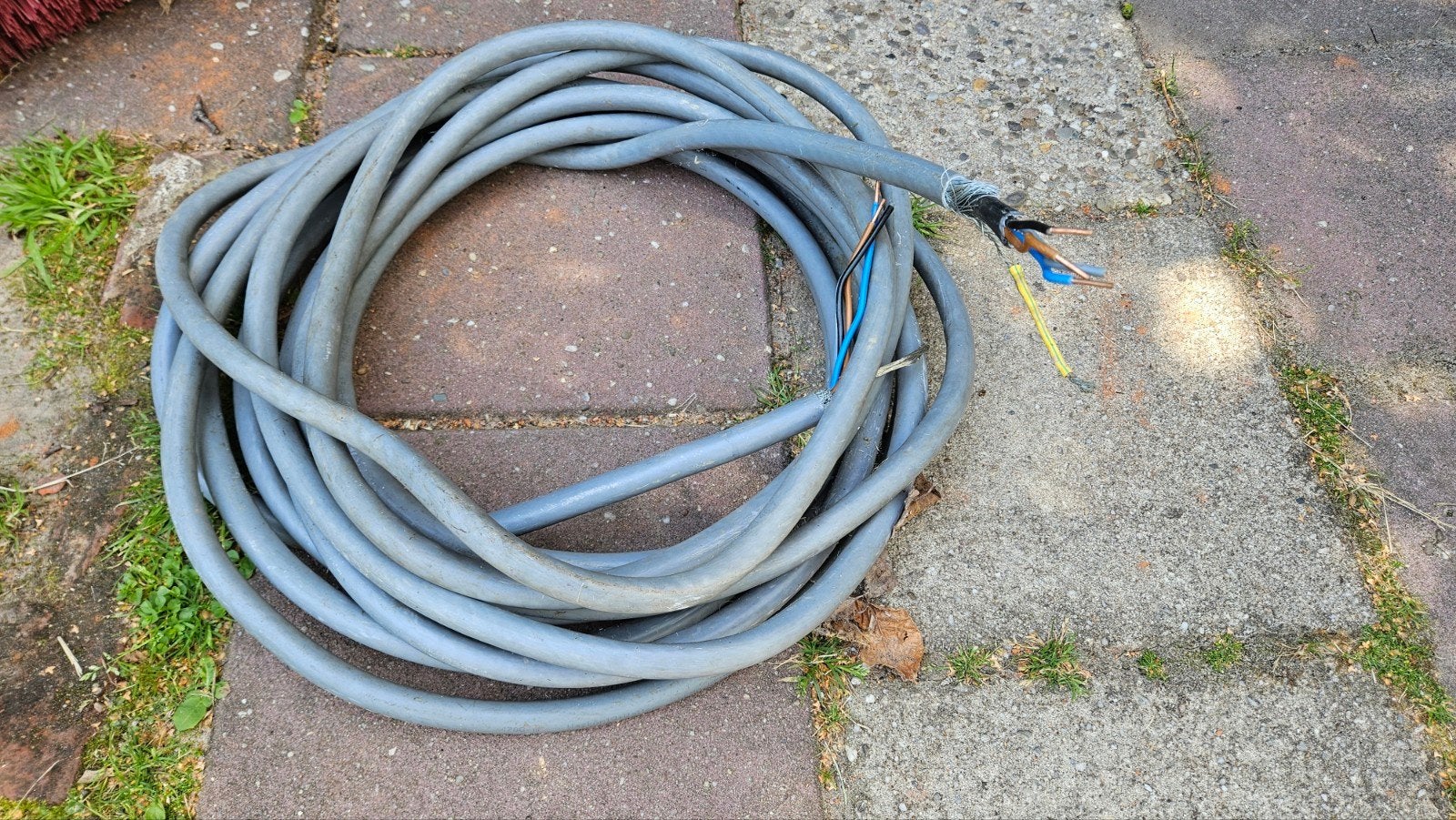 4 en 6 kwadraat (grond)kabel, Doe-het-zelf en Verbouw, Elektra en Kabels, Ophalen, Kabel of Snoer