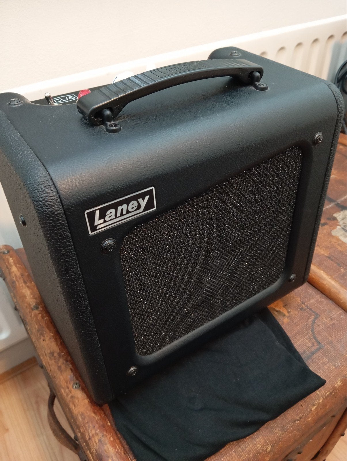 Laney Cub 8 Buizen combo 5 watt, 8 inch speaker, Ophalen of Verzenden, Zo goed als nieuw, Gitaar, Minder dan 50 watt