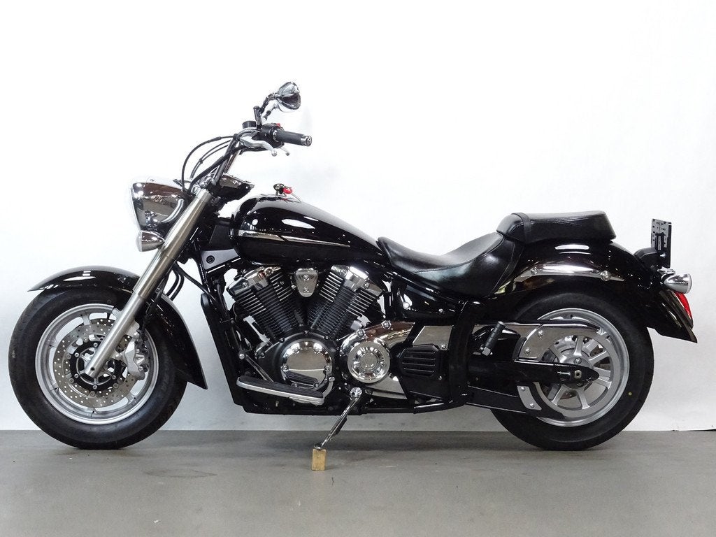 Yamaha XVS1300 XVS 1300 Midnight Star, Sportuitlaat, Chopper, Bedrijf, Meer dan 35 kW