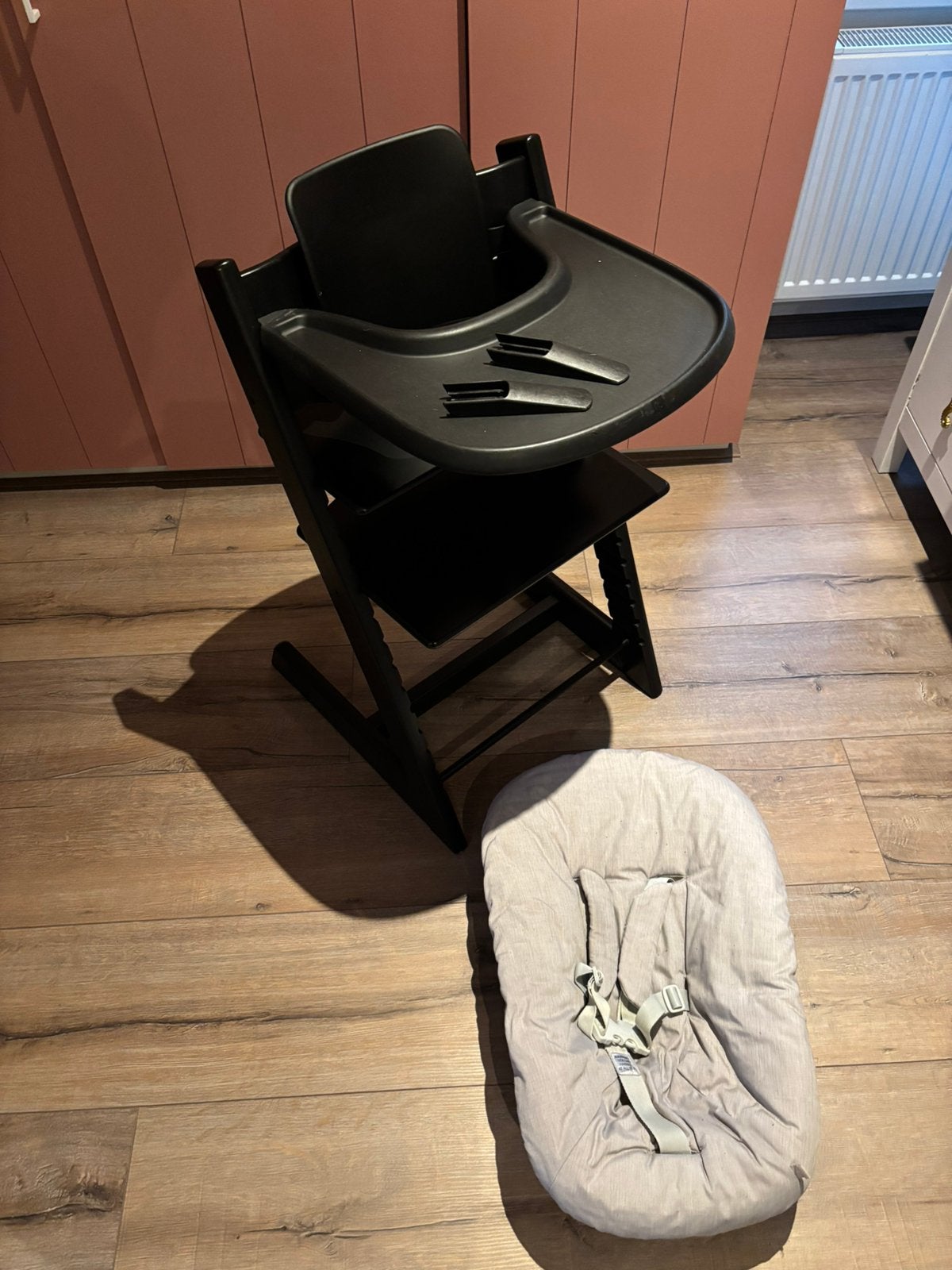 Stokke tripp trapp 2021 orgineel zwart compleet, Ophalen, Zo goed als nieuw, Meegroeistoel
