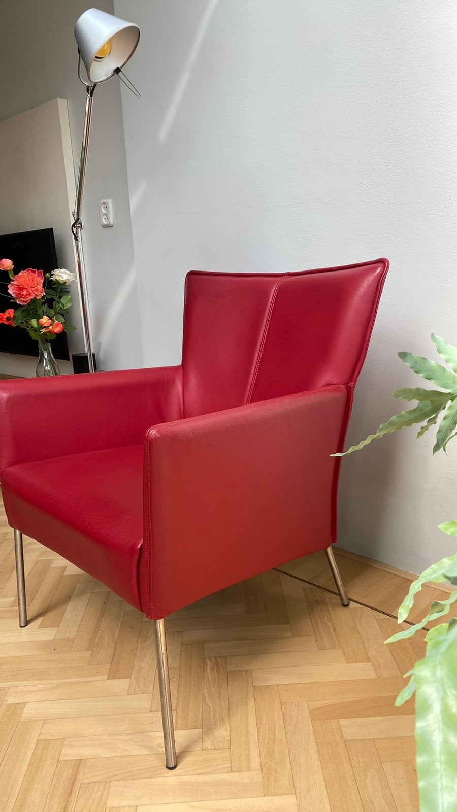 Rode leren stoel, Huis en Inrichting, Fauteuils, Gebruikt, Minder dan 75 cm, Leer, Ophalen of Verzenden