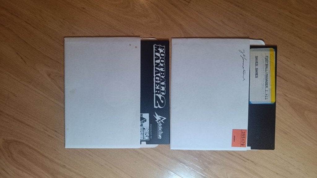 Football Manager 2 + Expansion Kit (1988) –  2x 5.25" (C64), Gebruikt, 1 speler, Ophalen of Verzenden, Vanaf 3 jaar