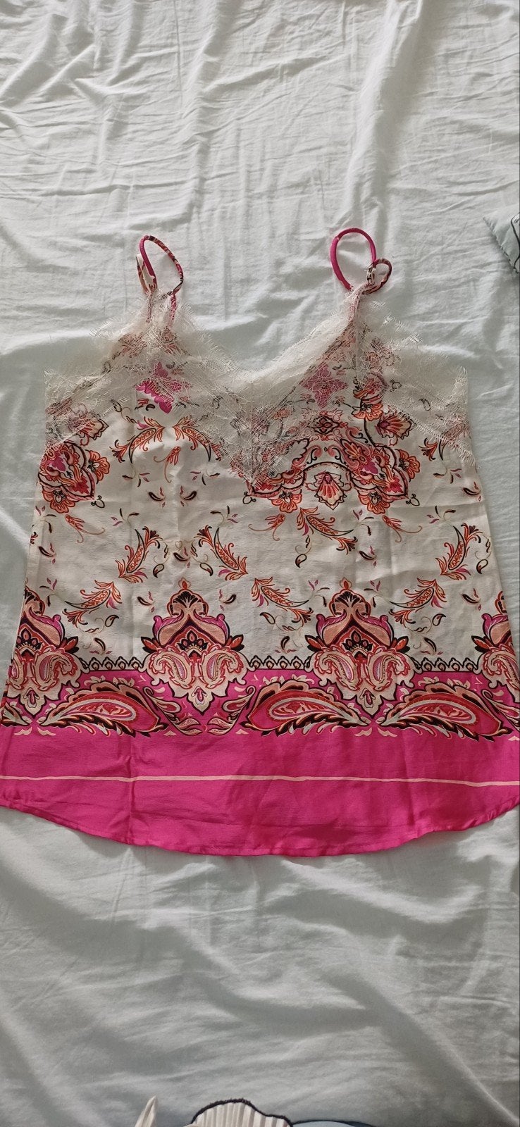 Nieuwe top maat s-m, Maat 38/40 (M), Nieuw, Ophalen of Verzenden, Zonder mouw