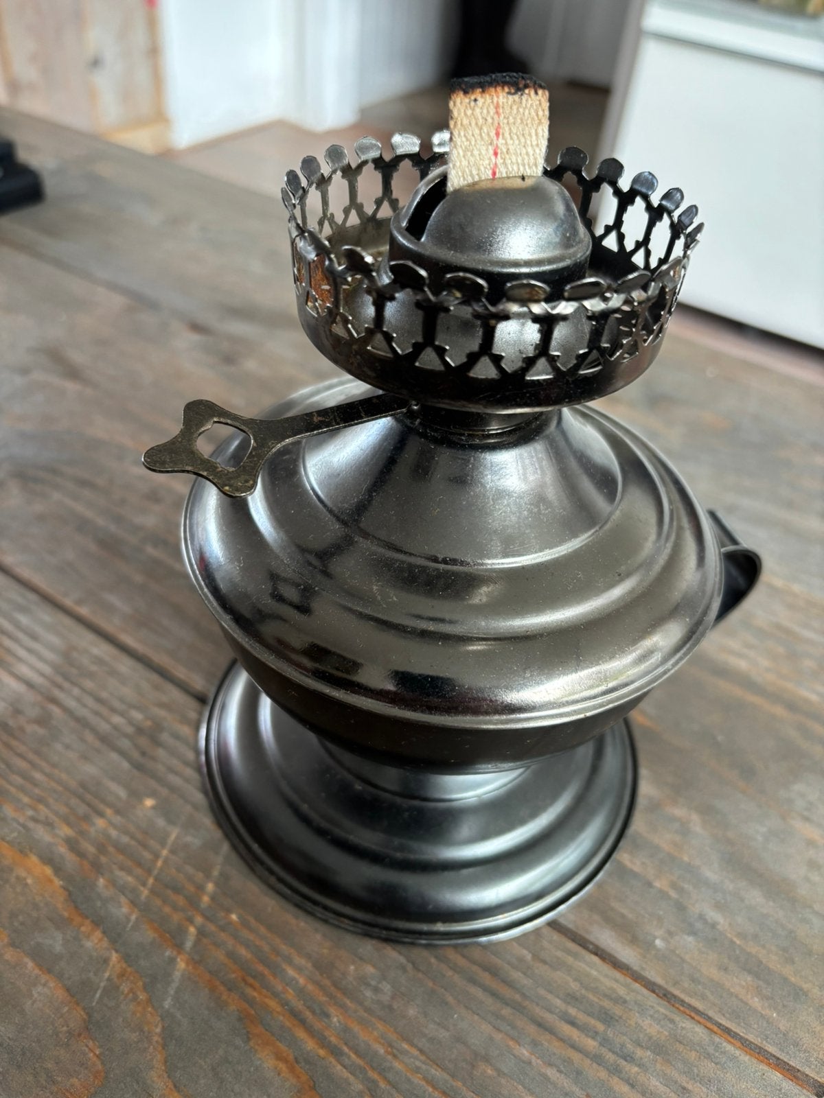 Petroleum lampvoet, lantaarn, olielamp, Ophalen of Verzenden, Zo goed als nieuw
