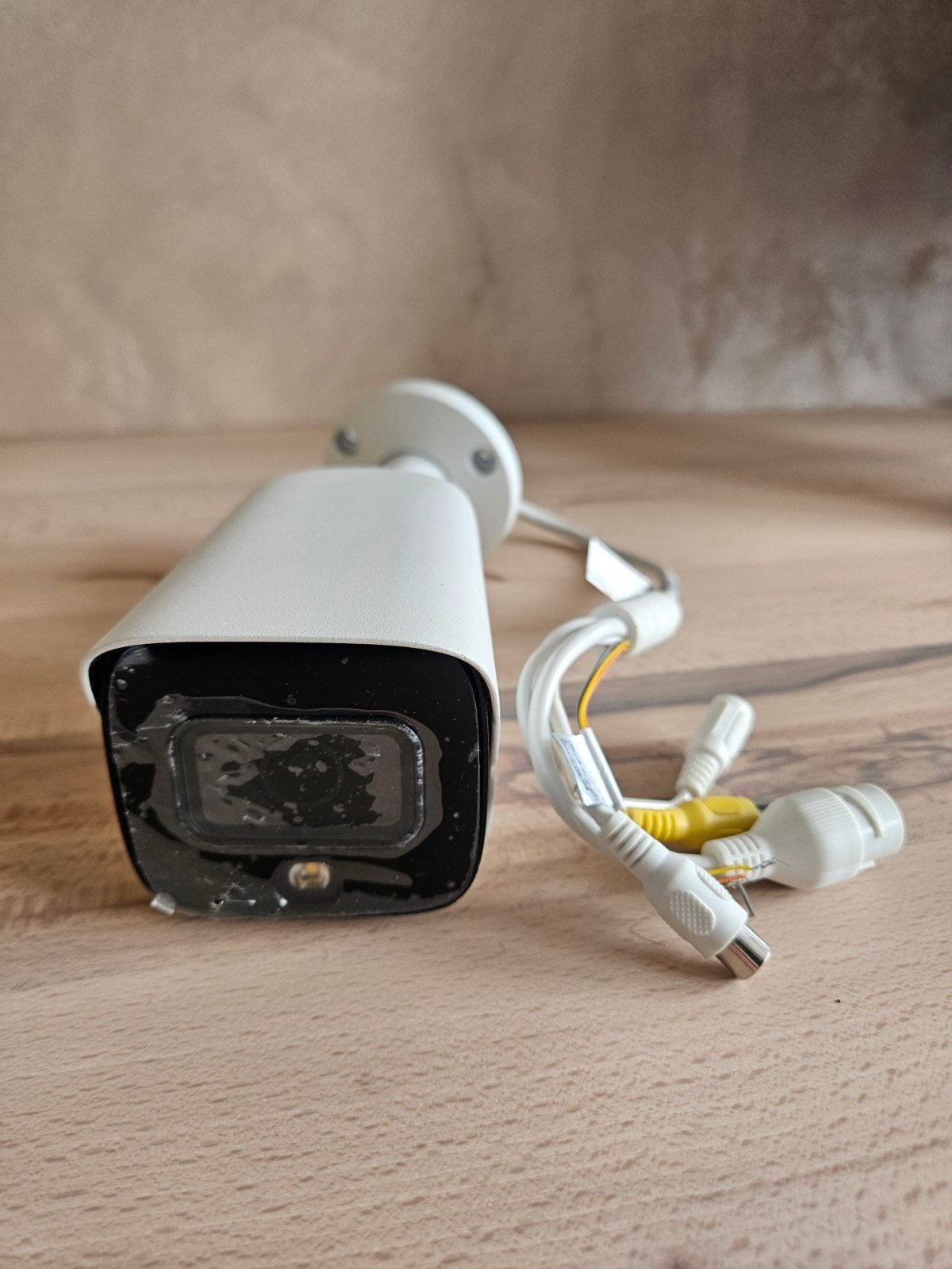 Dahua IP camera LED 3 serie, Ophalen of Verzenden, Zo goed als nieuw, Buitencamera