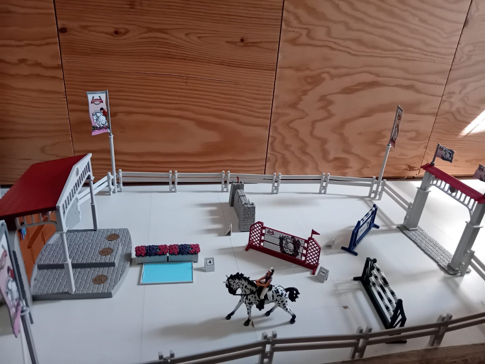 Schleich horse club springwedstrijd, Ophalen of Verzenden, Zo goed als nieuw, Jongen of Meisje