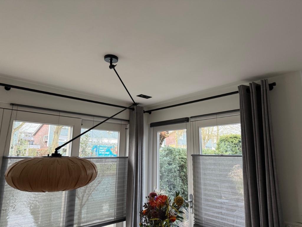 Zwarte gordijnroedes Modern, Ophalen, Zwart, 150 tot 200 cm, Zo goed als nieuw