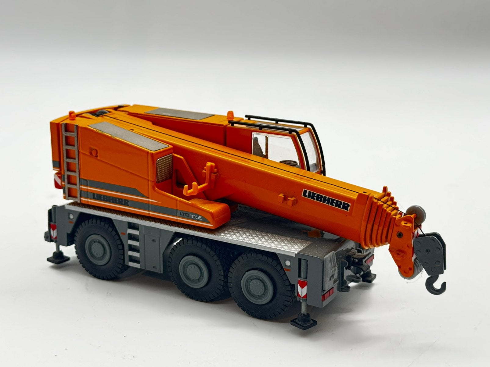 CONRAD LIEBHERR LTC 1055, Hobby en Vrije tijd, Gebruikt, ., Conrad, Ophalen of Verzenden