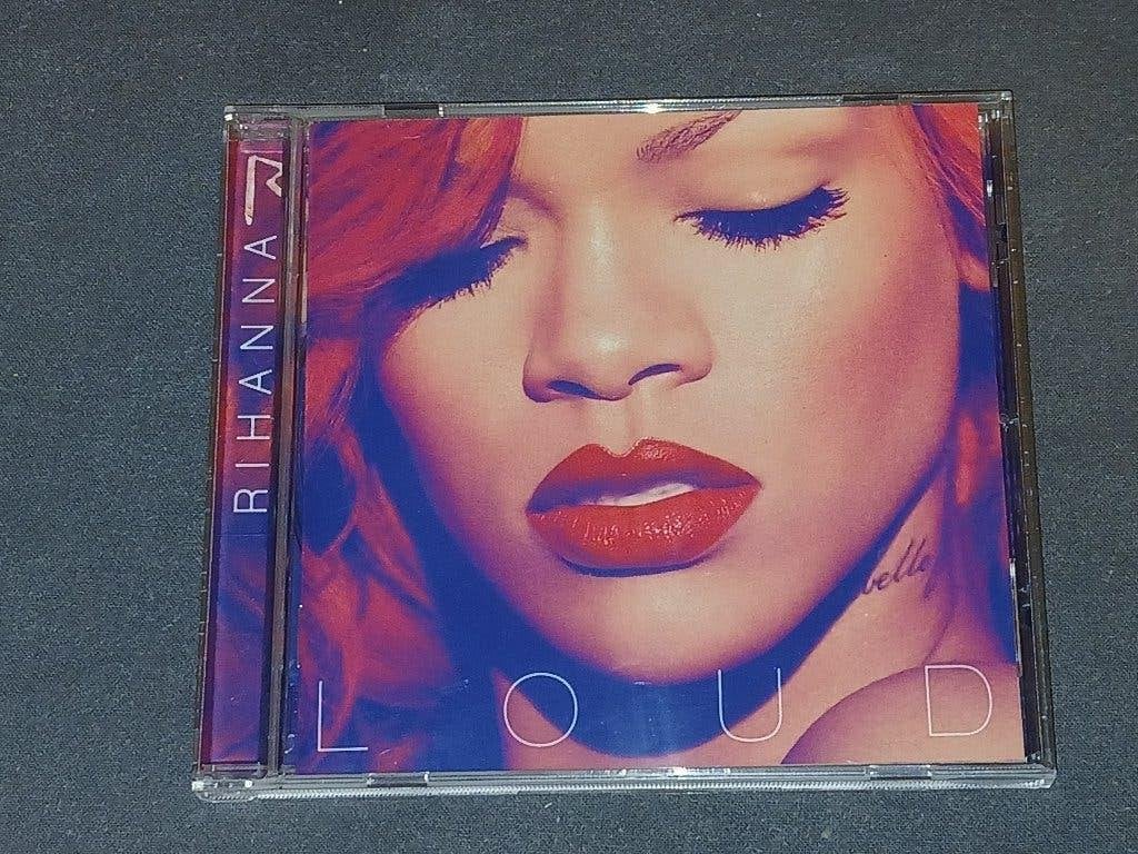 cd  RIHANNA - Loud, Pop, Ophalen of Verzenden, Zo goed als nieuw, Album
