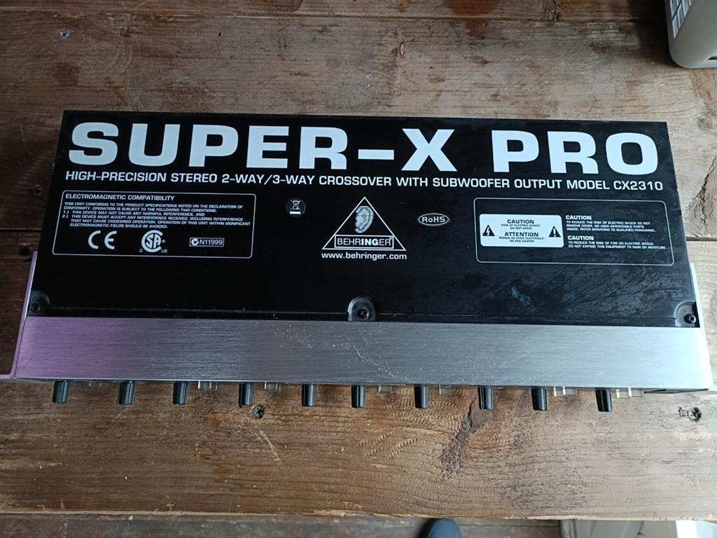 Behringer crossover, Ophalen, Gebruikt