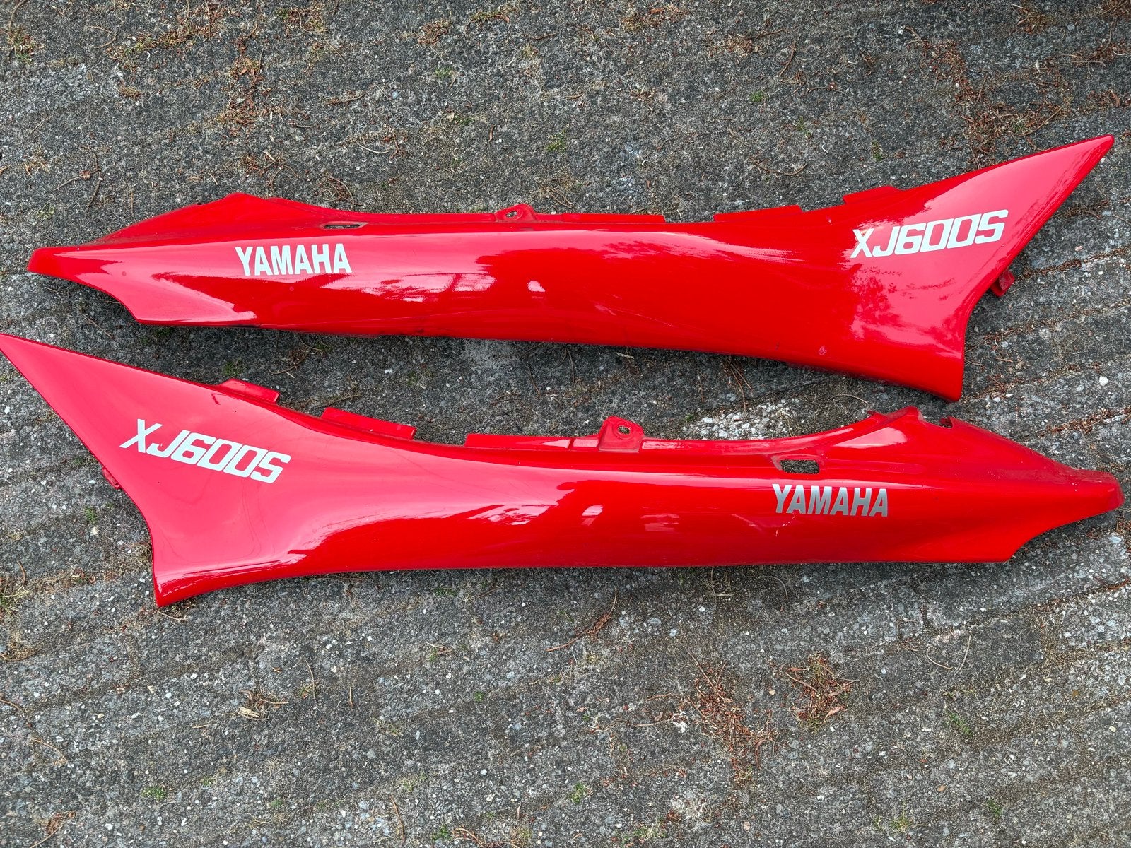 Yamaha XJ 600 S Diversion zijpanelen rood, Xj 600, Gebruikt, Diversion, Xj600