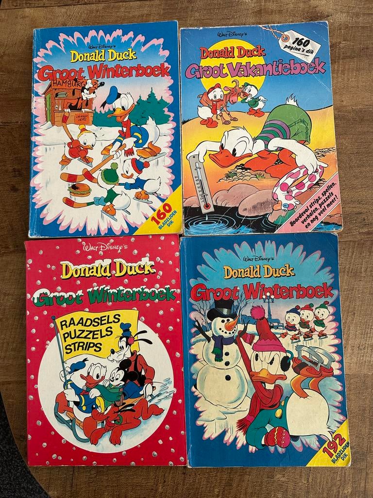 Donald Duck Groot Winterboek en Vakantieboek, Meerdere stripboeken, Ophalen of Verzenden, Gelezen