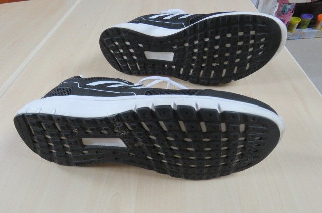 Adidas dames schoen maat 39 kleur zwart, Ophalen, Adidas, Zwart, Nieuw