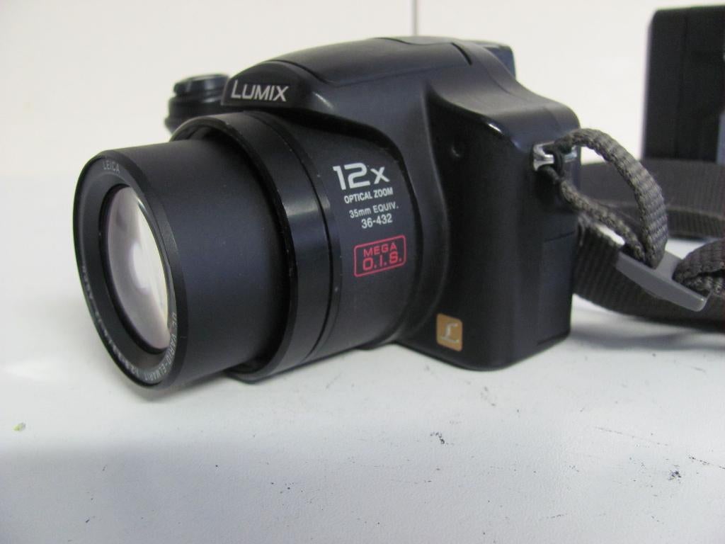 Panasonic Lumix dmc-fz7 met 12 x optical zoom en 6mp, Ophalen of Verzenden, Zo goed als nieuw, Overige Merken, 8 keer of meer
