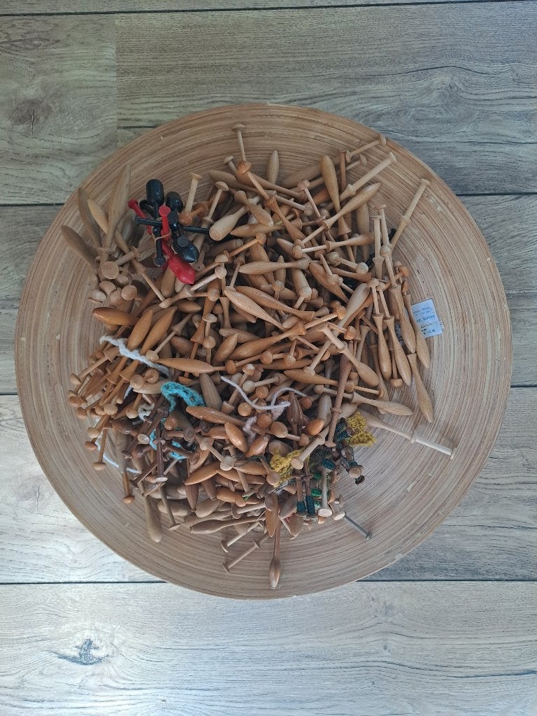 Kantklos materialen, Ophalen, Gebruikt, Klos(sen)