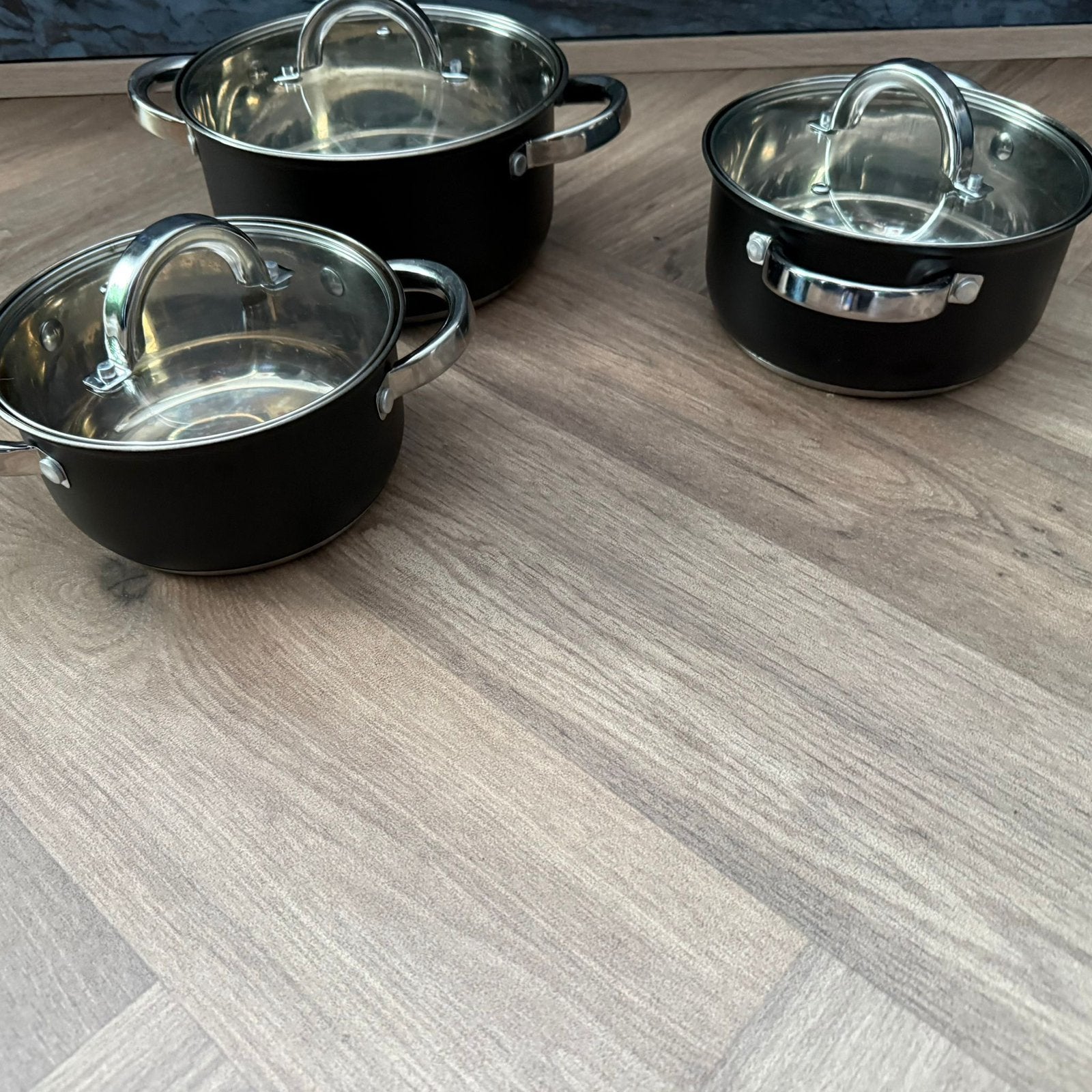 Pannenset nieuw, Huis en Inrichting, Keuken | Potten en Pannen, Ophalen of Verzenden, Nieuw, Rvs, Pannenset