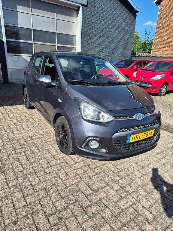 Hyundai i10 1.0i i-Motion Comf. (bj 2015, automaat), Auto's, Euro 5, Gebruikt, Bedrijf, 927 kg