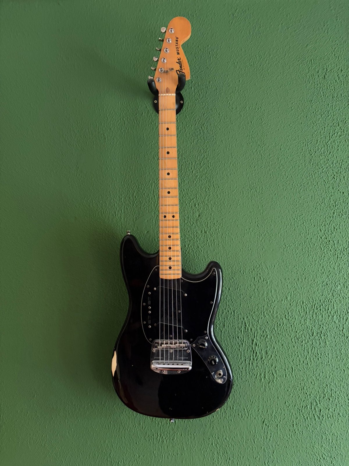 Fender Mustang 1977, Muziek en Instrumenten, Ophalen of Verzenden, Zo goed als nieuw, Solid body, Fender