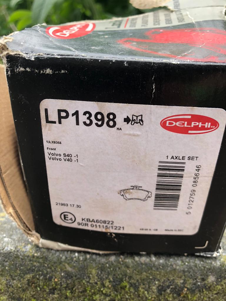 Remblokken Volvo V40, Ophalen, Nieuw, Volvo