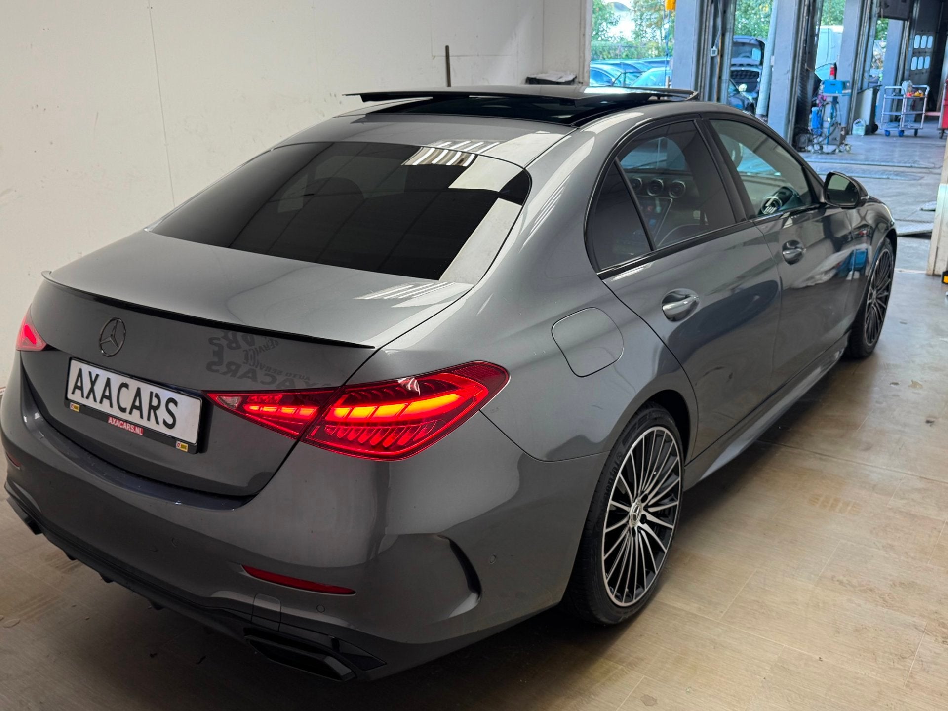 Foto 7 van Mercedes-Benz C-klasse 180 Business Solution |Night|2X AMG L