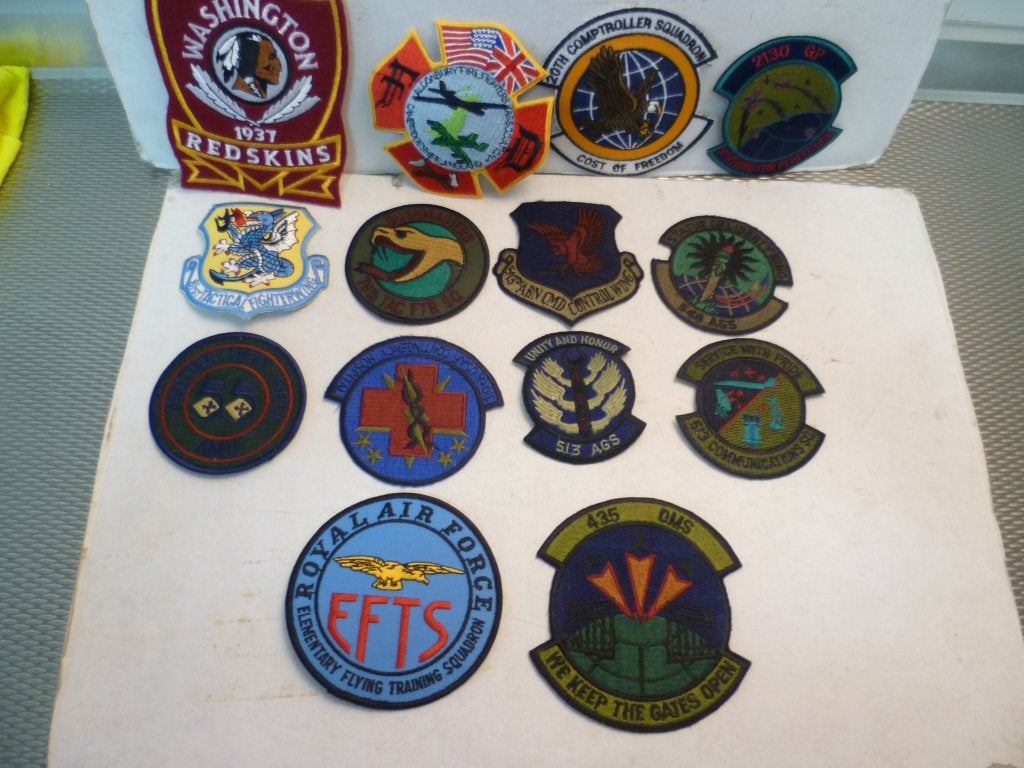 14 militaire textiel insignes nieuwstaat., Ophalen of Verzenden, Landmacht, Overige gebieden, Lintje, Medaille of Wings