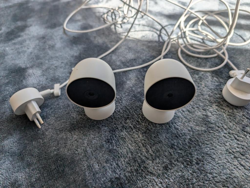 Google Nest Camera (2 stuks) - Beveiligingscamera, Audio, Tv en Foto, Videobewaking, Ophalen of Verzenden, Gebruikt, Binnencamera